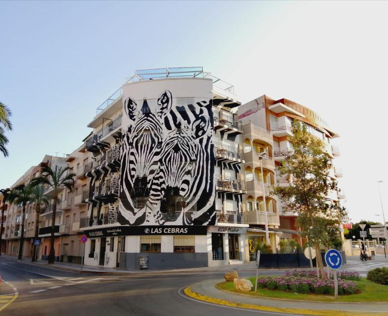 Las Cebras Apartamentos Turisticos Беникарло Экстерьер фото